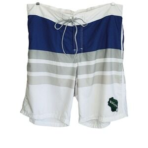 GIII Carl Banks Milwaukee Bucks Swim Board Shorts XL NBA Basketball Vacation Fan
